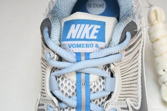 Nike Zoom Bliss Pack FN3432-001 520 Vomero Ocean 5 0824